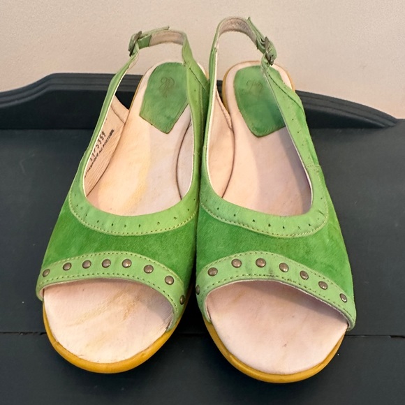 Bright Green Eject Slingbacks - Picture 3 of 4